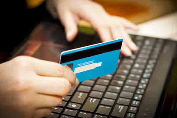 Кредитна картка - оформити онлайн в Україні